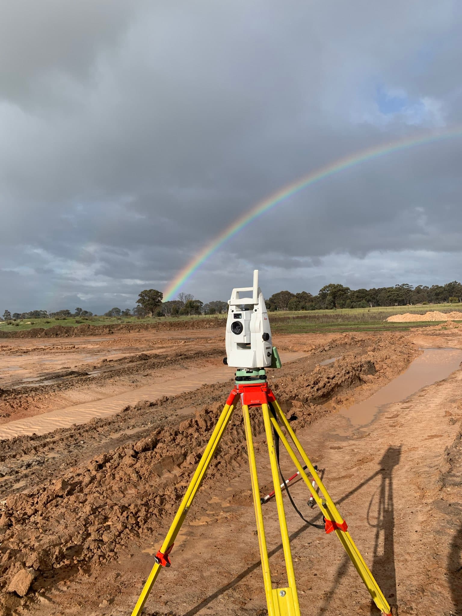 Control first, earthworks second, 5D Surveying